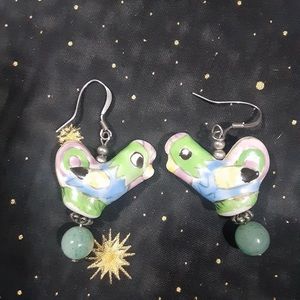 Chicken little dangle artisan made earrings! 🐓